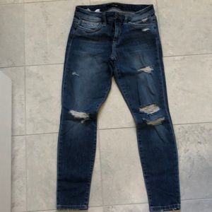 Joe’s Skinny Ankle Distressed jeans 28